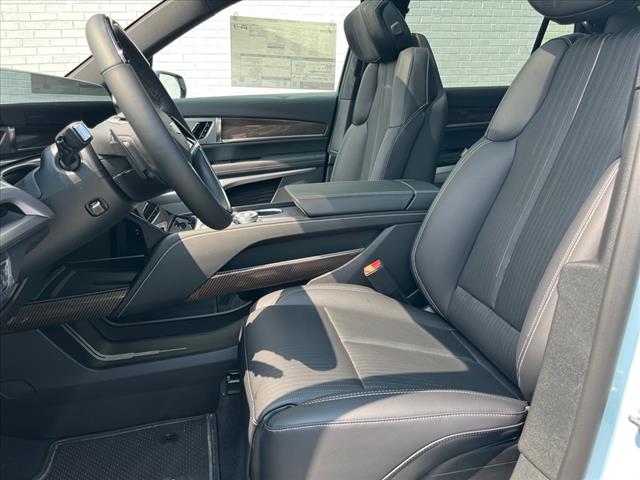 2026 Cadillac VISTIQ AWD 4DR SPORT