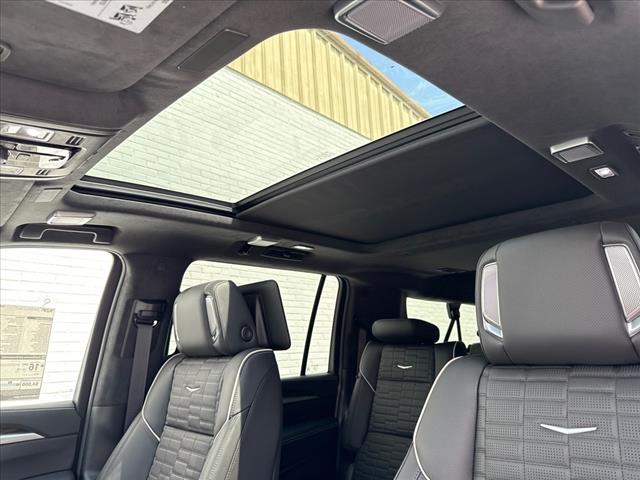 2025 Cadillac Escalade ESV 4WD 4DR SPORT PLATINUM