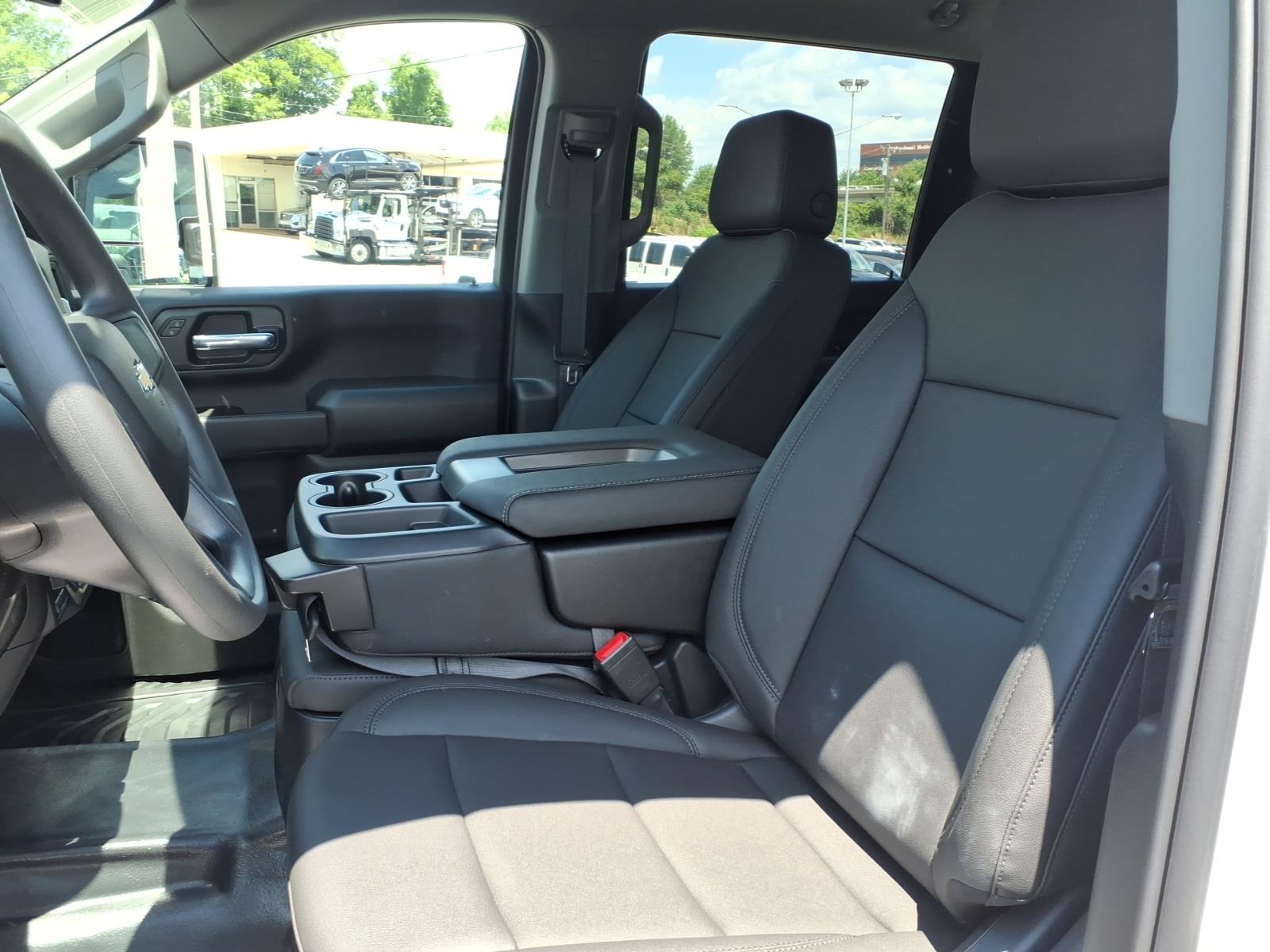 ChevroletSilverado 3500HD CC9