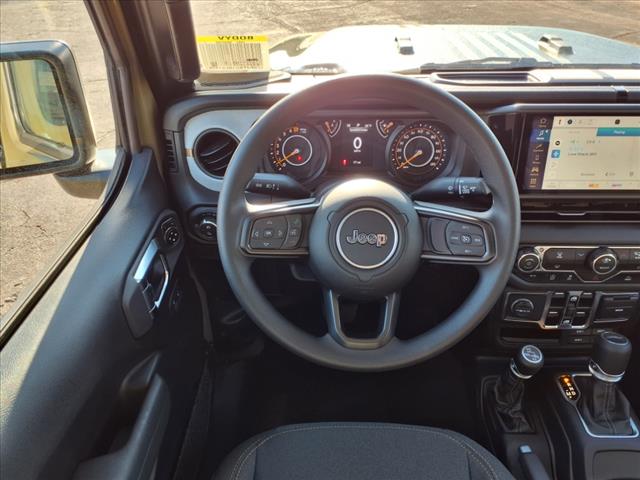 2025 Jeep Gladiator NightHawk