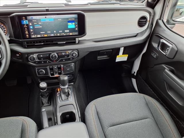 2025 Jeep Gladiator NightHawk