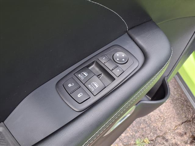 2015 Dodge Challenger R/T Plus