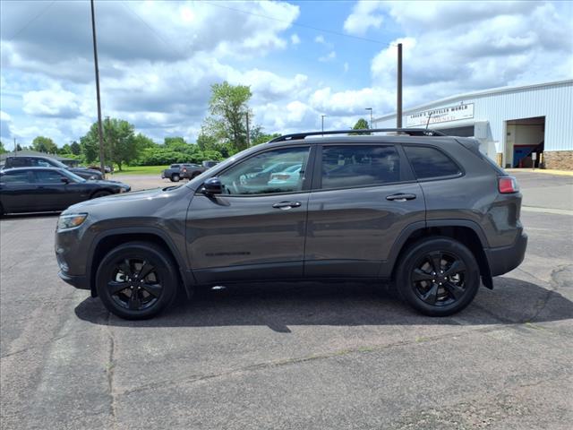 2023 Jeep Cherokee Altitude Lux