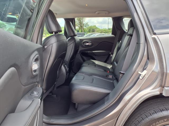 2023 Jeep Cherokee Altitude Lux
