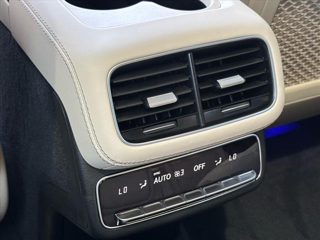 2025 Mercedes-Benz GLS 