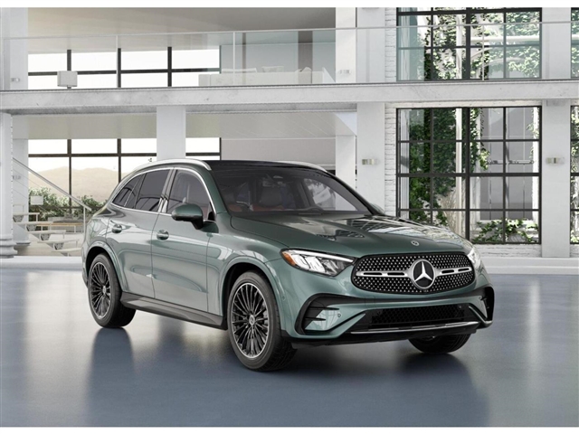 2025 Mercedes-Benz GLC 
