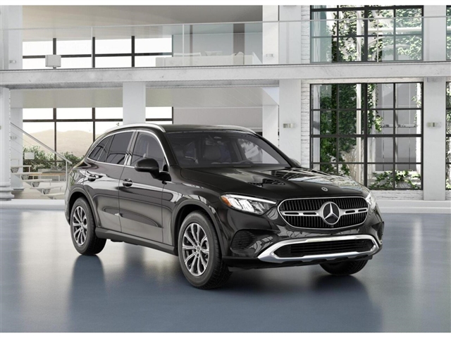 2025 Mercedes-Benz GLC 