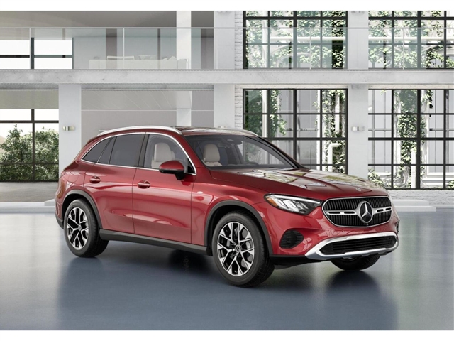2025 Mercedes-Benz GLC 