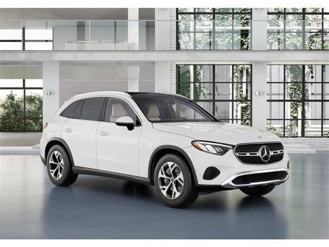 2025 Mercedes-Benz GLC 