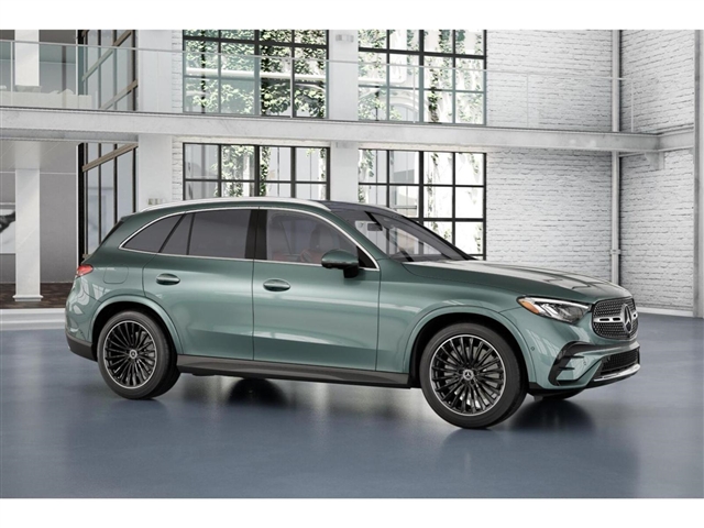 2025 Mercedes-Benz GLC 