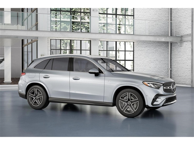 2025 Mercedes-Benz GLC 