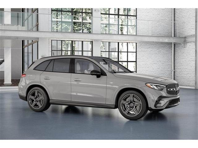 2025 Mercedes-Benz GLC 
