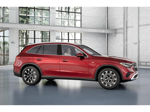 2025 Mercedes-Benz GLC 