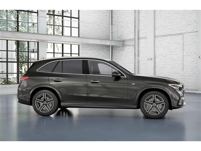 2025 Mercedes-Benz GLC 