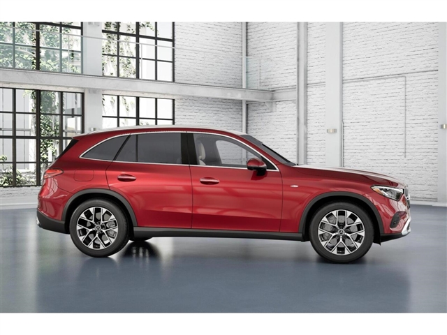 2025 Mercedes-Benz GLC 
