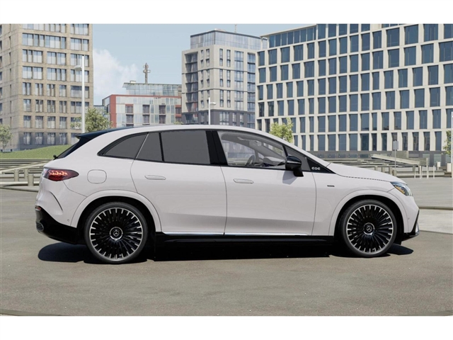 2025 Mercedes-Benz EQE 