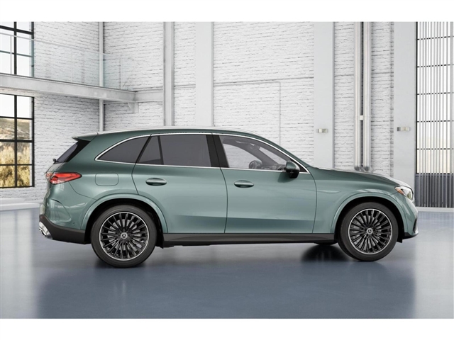 2025 Mercedes-Benz GLC 