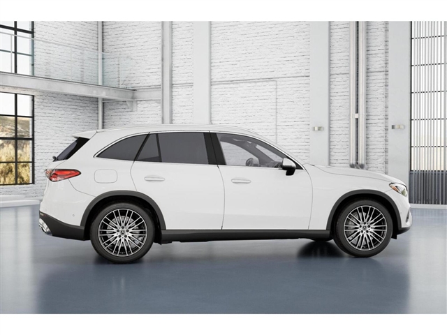 2025 Mercedes-Benz GLC 