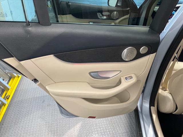 2021 Mercedes-Benz GLC GLC 300