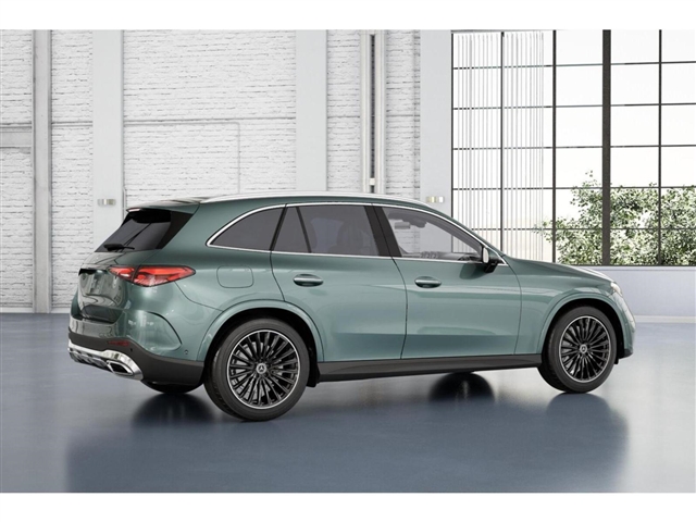 2025 Mercedes-Benz GLC 