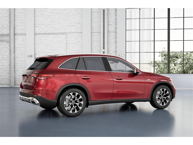 2025 Mercedes-Benz GLC 