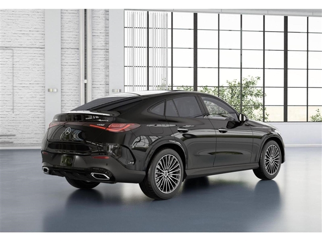 2025 Mercedes-Benz GLC 