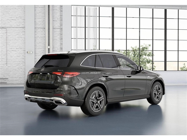2025 Mercedes-Benz GLC 