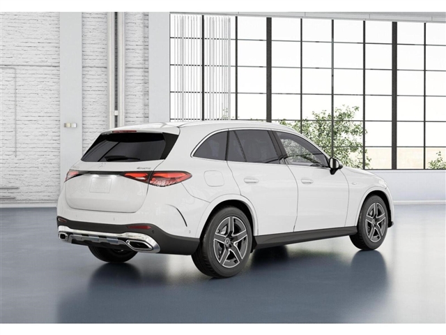2025 Mercedes-Benz GLC 