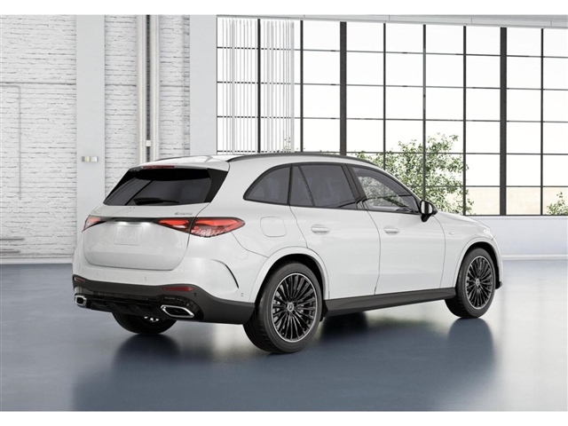2025 Mercedes-Benz GLC 