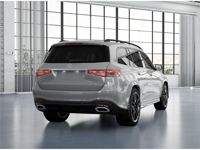 2025 Mercedes-Benz GLS 