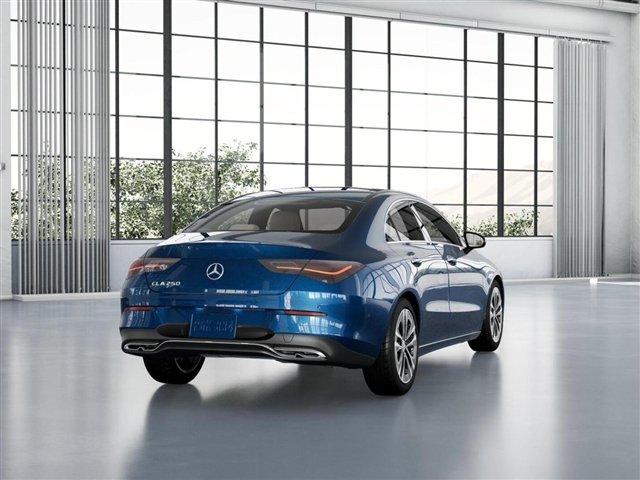 2025 Mercedes-Benz CLA 