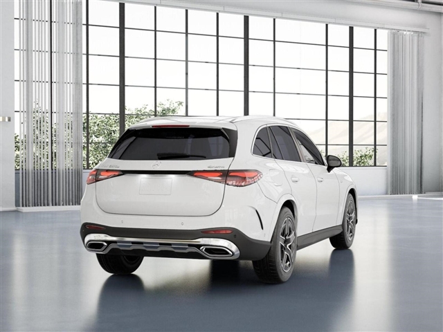 2025 Mercedes-Benz GLC 