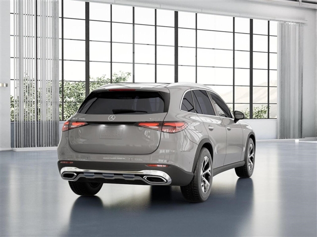 2025 Mercedes-Benz GLC 