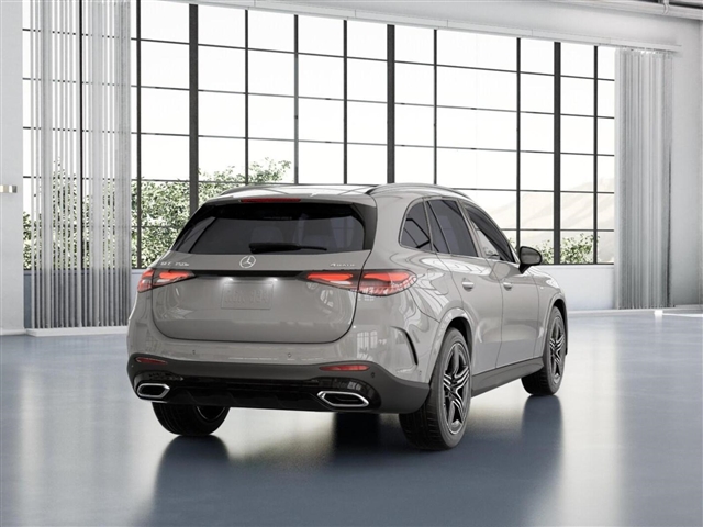 2025 Mercedes-Benz GLC 