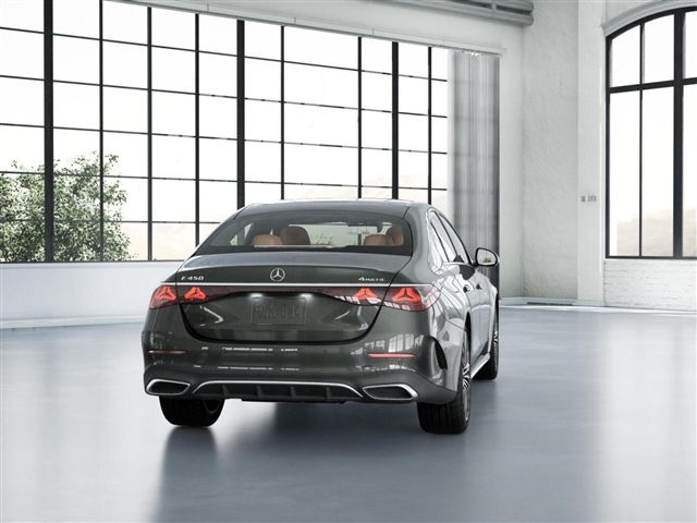 2025 Mercedes-Benz E-Class E 450 4MATIC