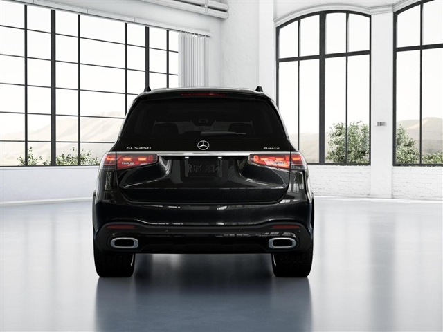 2025 Mercedes-Benz GLS 