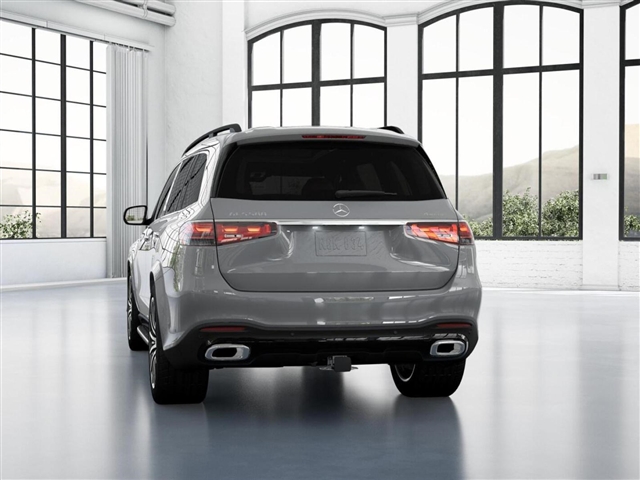 2025 Mercedes-Benz GLS 