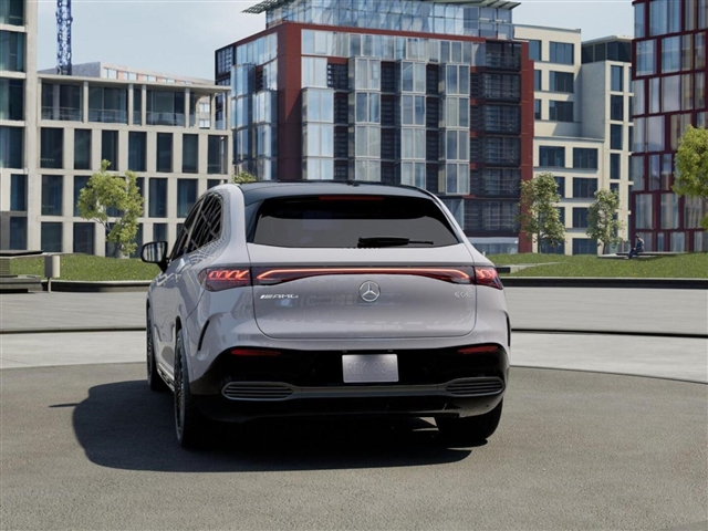 2025 Mercedes-Benz EQE 