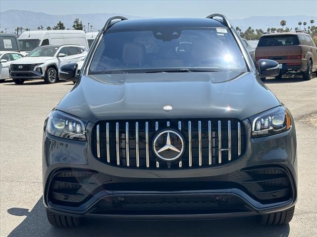 2025 Mercedes-Benz GLS 
