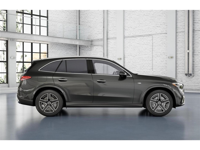 2025 Mercedes-Benz GLC 
