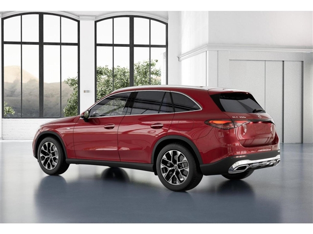 2025 Mercedes-Benz GLC 