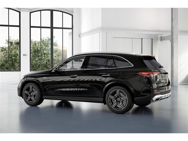 2025 Mercedes-Benz GLC 