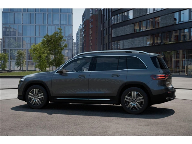 2025 Mercedes-Benz EQB 