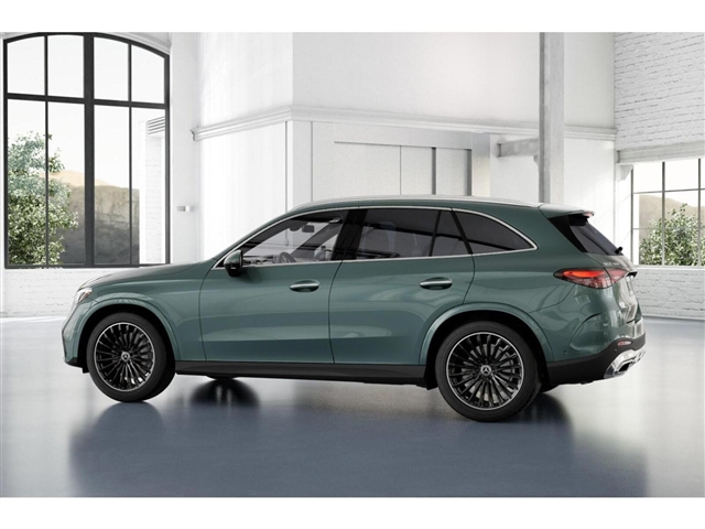 2025 Mercedes-Benz GLC 