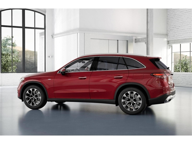 2025 Mercedes-Benz GLC 