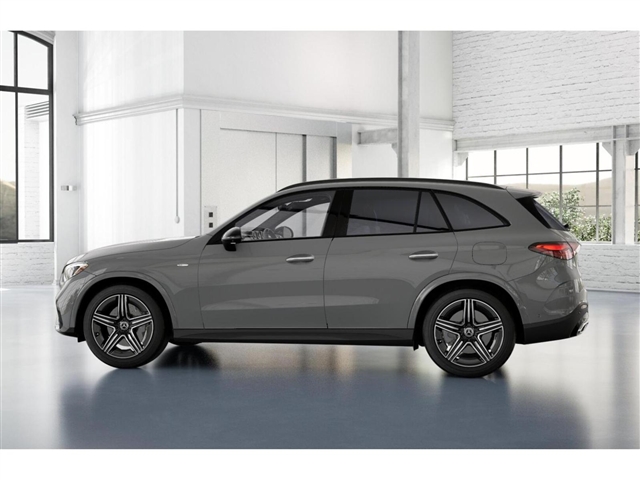 2025 Mercedes-Benz GLC 