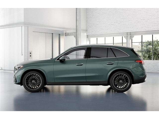 2025 Mercedes-Benz GLC 