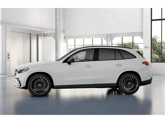 2025 Mercedes-Benz GLC 