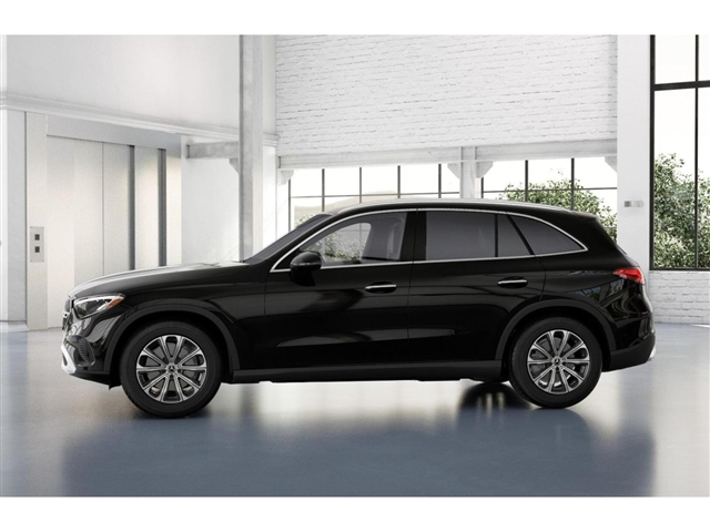 2025 Mercedes-Benz GLC 