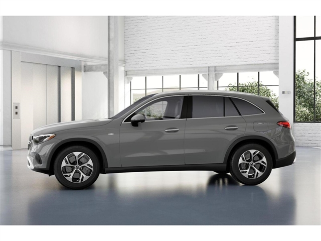 2025 Mercedes-Benz GLC 